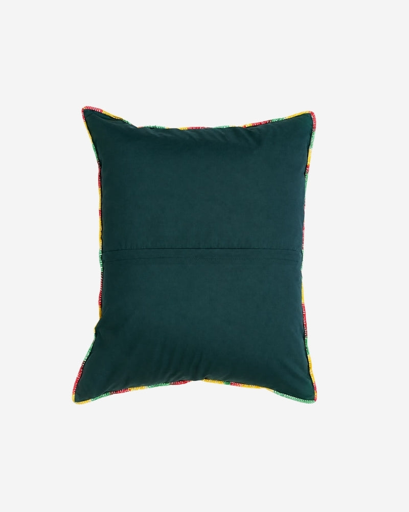 Hand-Embroidered Shipibo Cushion – No. 9